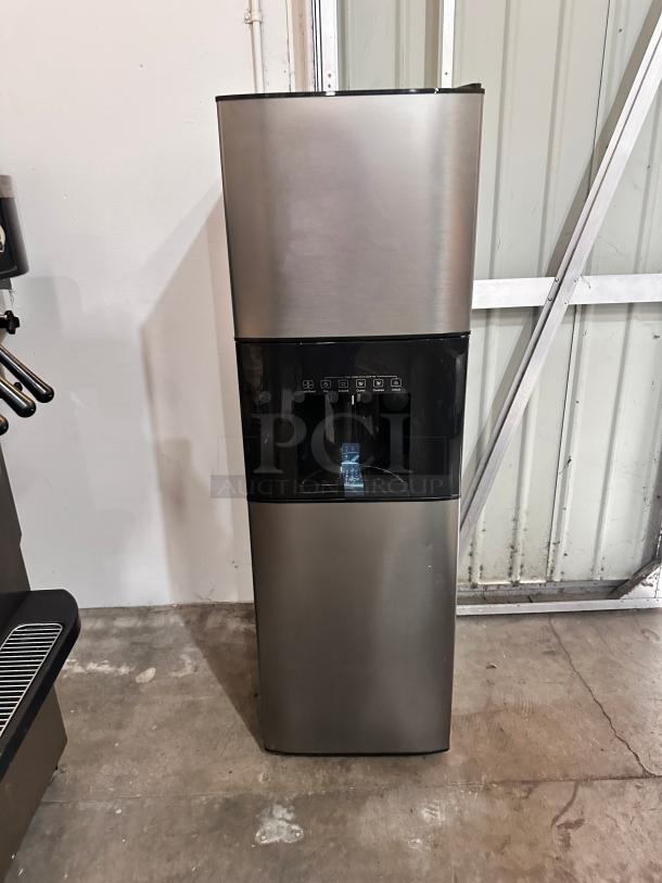 New Crystal Mountain CMFIWD001 Water Dispenser  Cooler With Ice Machine 115volt Tested and Working! - Image 1 of 10