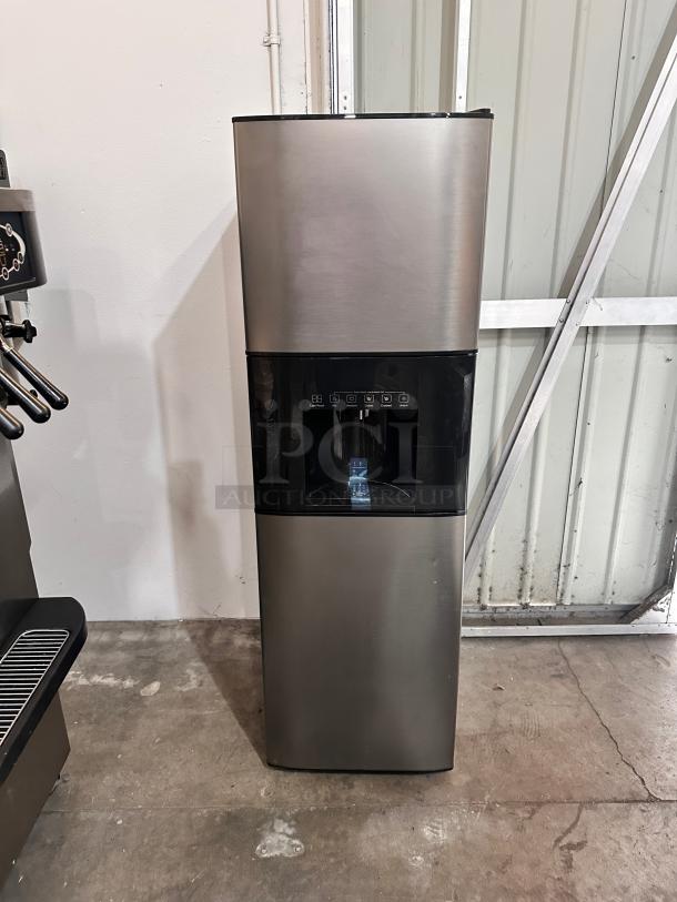 New Crystal Mountain CMFIWD001 Water Dispenser  Cooler With Ice Machine 115volt Tested and Working! - Image 2 of 10