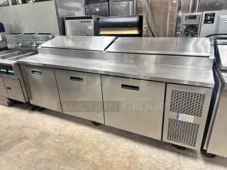 Randell  95" Pizza Prep Table w/ Refrigerated Base, 115v Tested and Working!