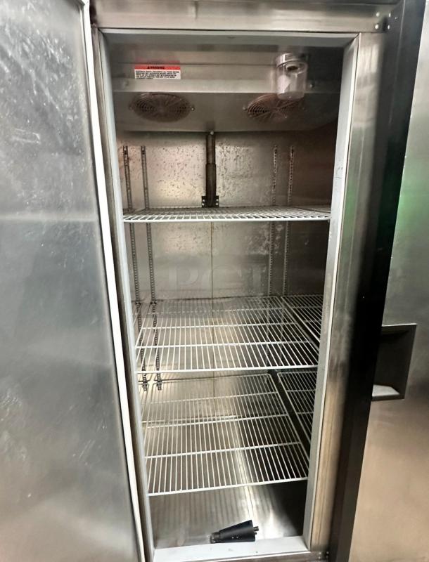 Excellent Manitowoc Commercial 3 Door Refrigerator 115volt Tested and Working! - Image 7 of 9