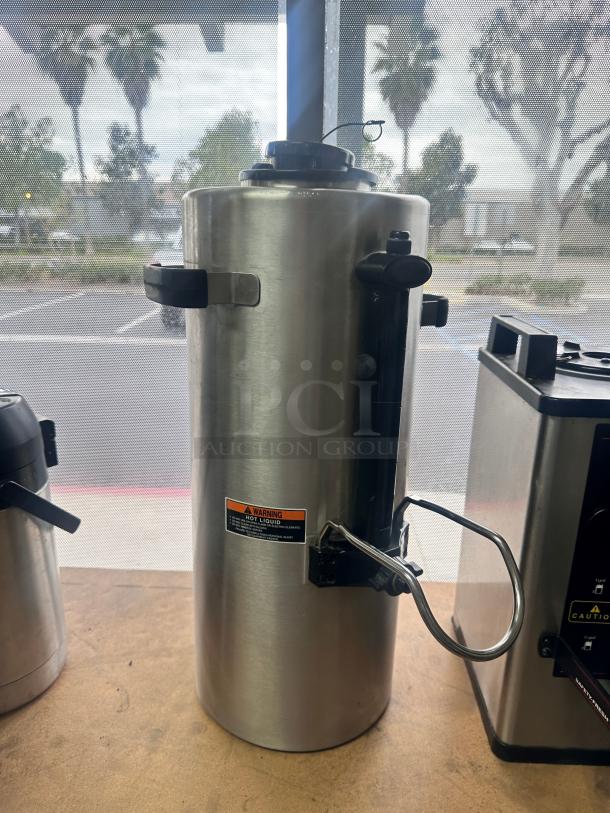 Bunn 1.5Gal ( 5.7L) Titan® TF ThermoFresh® Server - Image 1 of 7