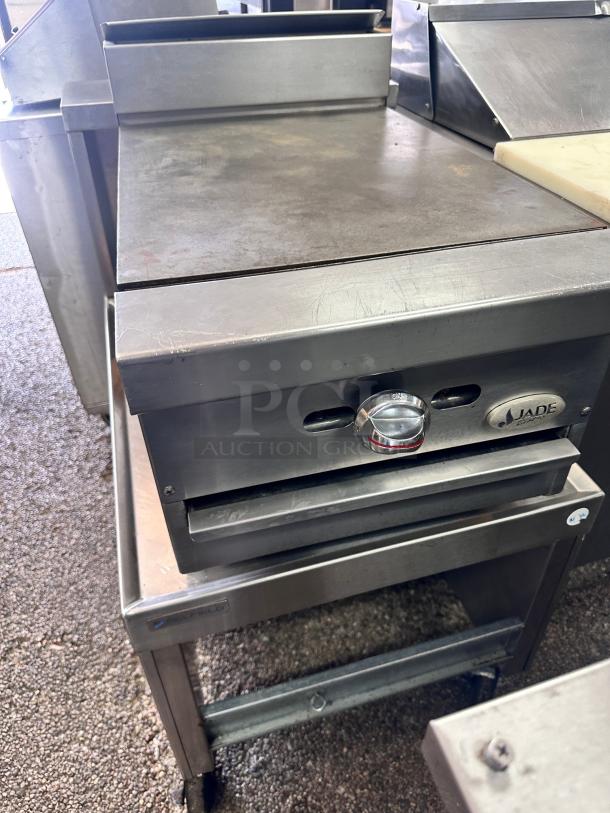 Nice Jade Commercial 18" Gas Griddle Tested and Working! - Image 5 of 9