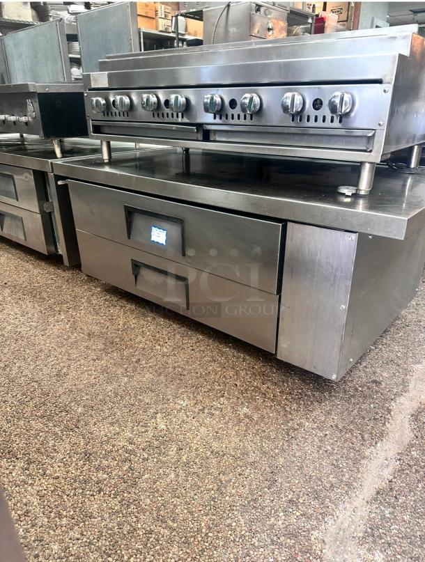 Excellent True TRCB-52 60" Chef Base w/ (2) Drawers - 115v Tested and Working! - Image 5 of 7
