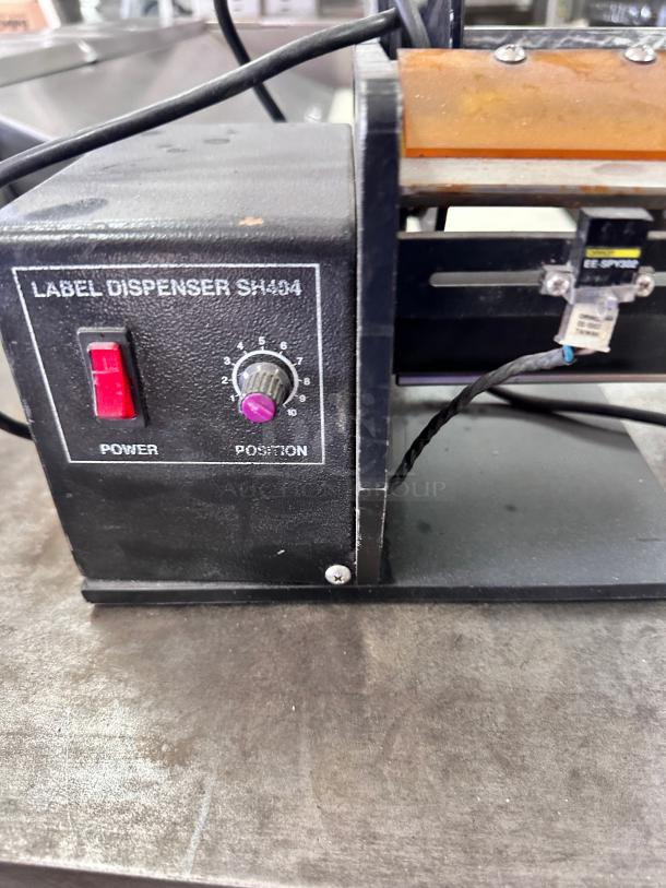 Automatic Label Dispenser - 6" - Image 2 of 4