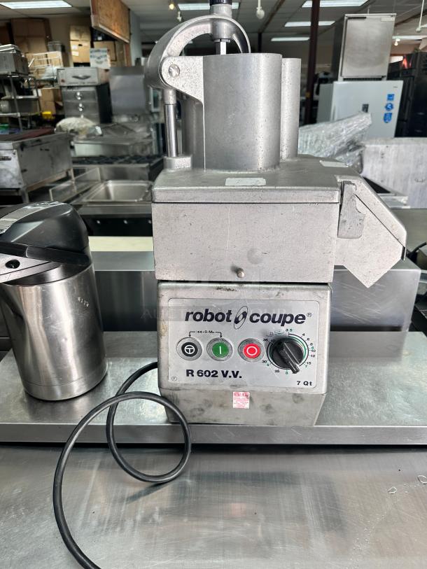 Robot Coupe R602VV Food Processor 120v - Image 4 of 9