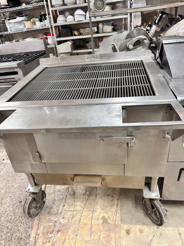 Outstanding Aztec St-36 36" Commercial Wood Burning Grill - Image 4 of 11