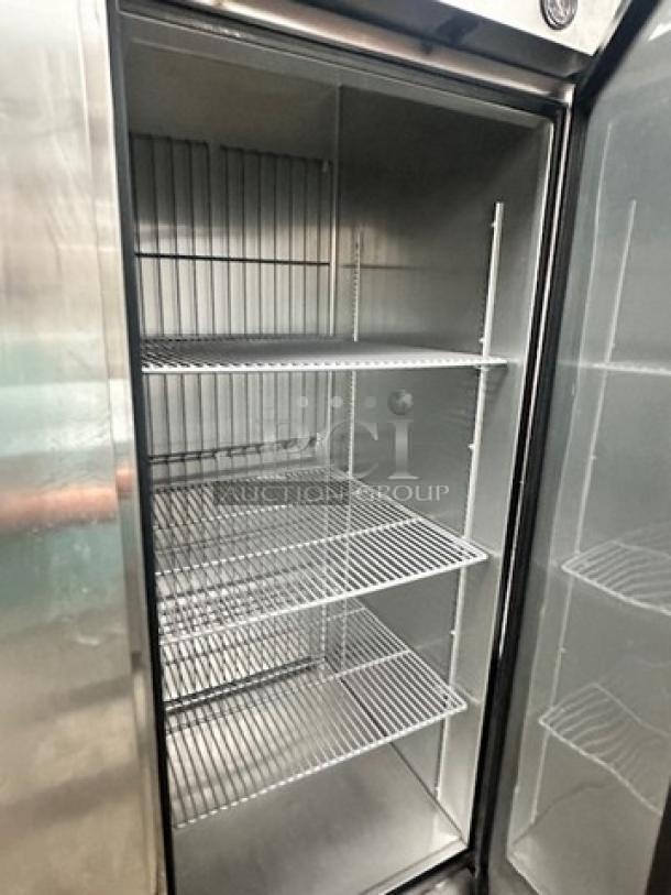 True T-72F Commercial Three Door Freezer 115v Tested and Working! - Image 8 of 9