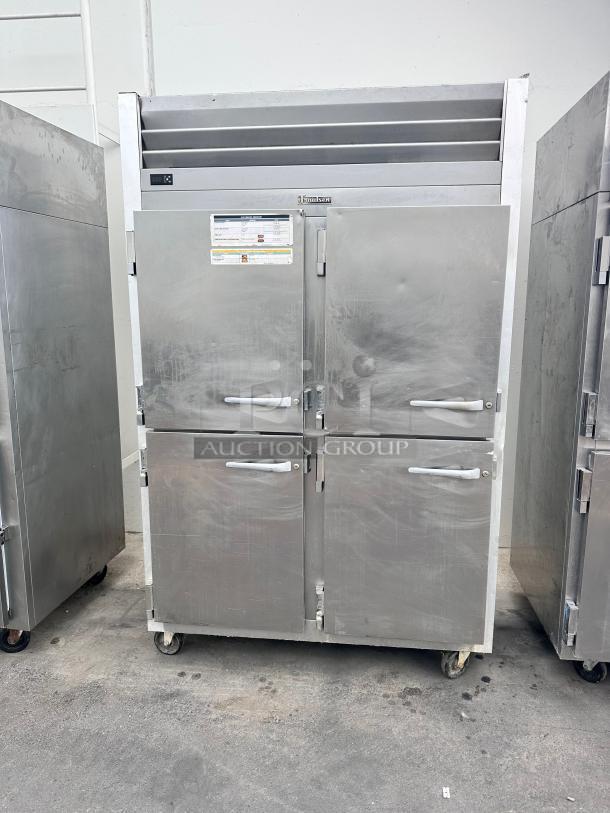 Wow Traulsen G20003 2 Section Half Door Reach In Refrigerator 115v Tested and Working! - Image 4 of 9