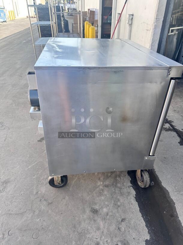 Excellent Hobart Vulcan  Single Gas Convection Oven Tested and Working! - Image 9 of 9