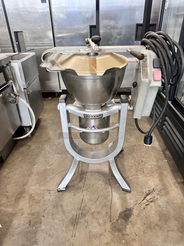 Nice Hobart  Vertical Cutter Mixer 30 QT  VCM Bakery Pizza Dough Cheese Chopper 5 HP 220volt 3phase Tested and Working! - Image 1 of 9