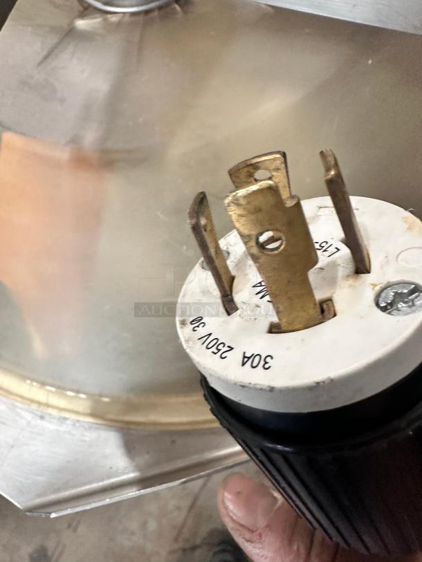 Nice Hobart  Vertical Cutter Mixer 30 QT  VCM Bakery Pizza Dough Cheese Chopper 5 HP 220volt 3phase Tested and Working! - Image 8 of 9