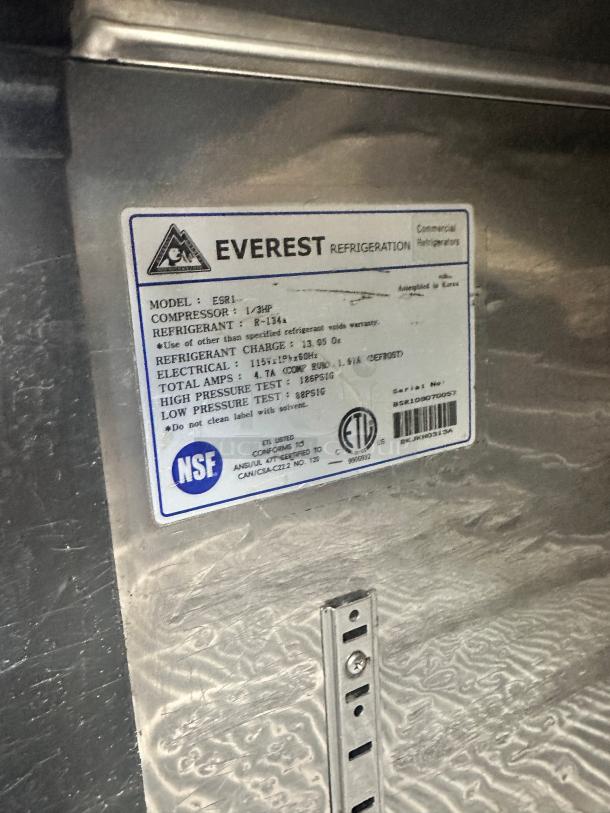 Everest Refrigeration ESR1 29" One Door Reach In Refrigerator 115v Tested and Working! - Image 3 of 3