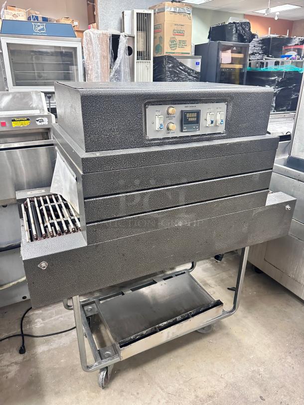 Commercial  SHRINK TUNNELS Screen Conveyor Heat Shrink Packaging Machine PP POF PVC film Shrink Packaging Machine 220Volt Tested and Working! - Image 1 of 10