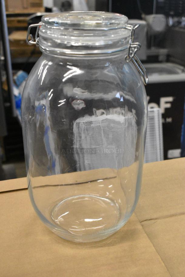 BRAND NEW SCRATCH AND DENT! Box of 2 Jars w/ Lid - Image 1 of 4