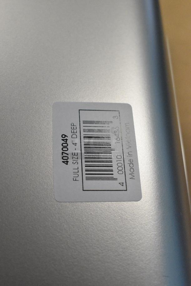 4 BRAND NEW SCRATCH AND DENT! 4070049 Choice Full Size 4" Deep 24 Gauge Anti-Jam Stainless Steel Steam Table / Hotel Pan. 4 Times Your Bid! - Image 4 of 4