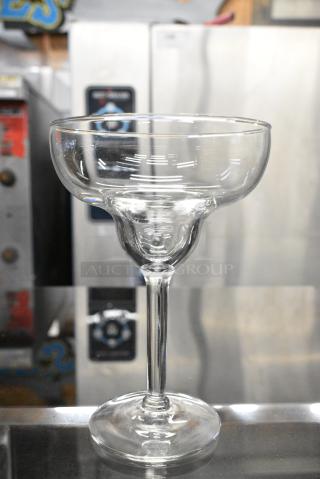BRAND NEW SCRATCH AND DENT! Box of 10 Libbey 8430 Citation Gourmet 14.75 oz. Coupette / Margarita Glass