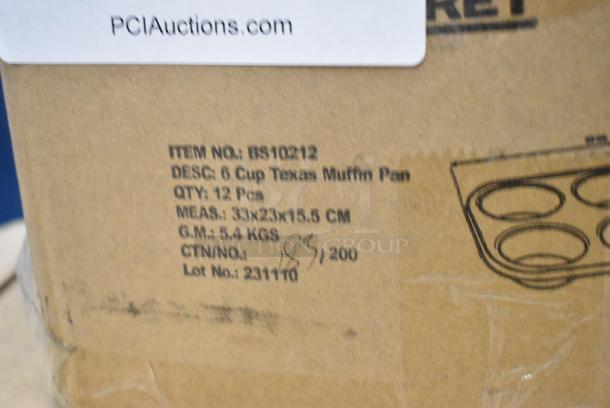 2 BRAND NEW SCRATCH AND DENT! Box of 12 Baker's Secret BS10212 6 Cup Texas Muffin Pans. 2 Times Your Bid! - Image 6 of 6
