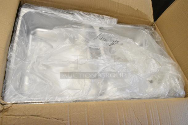 BRAND NEW SCRATCH AND DENT! Box of 12 4070112D Choice Economy 8 Qt. Full Size Chafer Divided Food Pan - Image 3 of 5