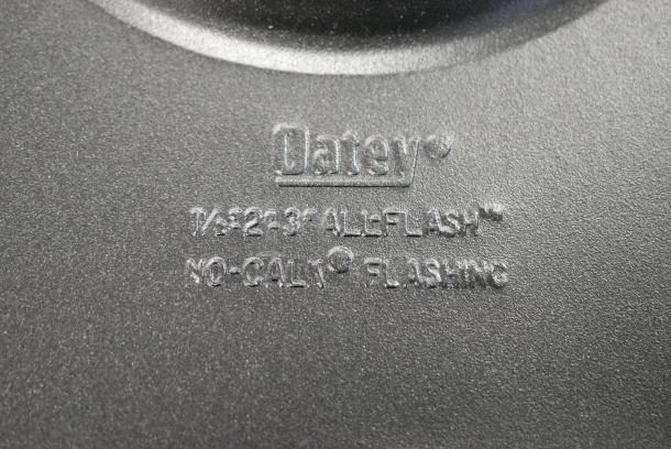 BRAND NEW SCRATCH AND DENT! Box of 12 Oatey 11873 No-Caulk All-Flash Color-Flash Roof Flashing 1-1/2 in - 3 in. Galvanized Black - Image 7 of 9
