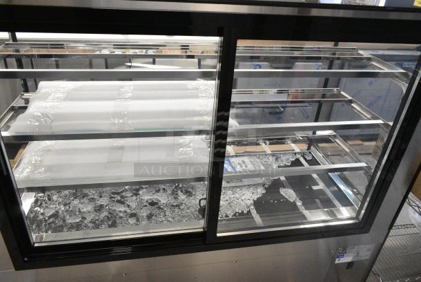 BRAND NEW SCRATCH AND DENT! 2024 Avantco 224BCD60SB 60" Black Square Dry Bakery Display Case Merchandiser on Commercial Casters.  See Pictures for Broken Glass. 115 Volts, 1 Phase. Tested and Powers On But Does Not Get Cold - Image 6 of 8