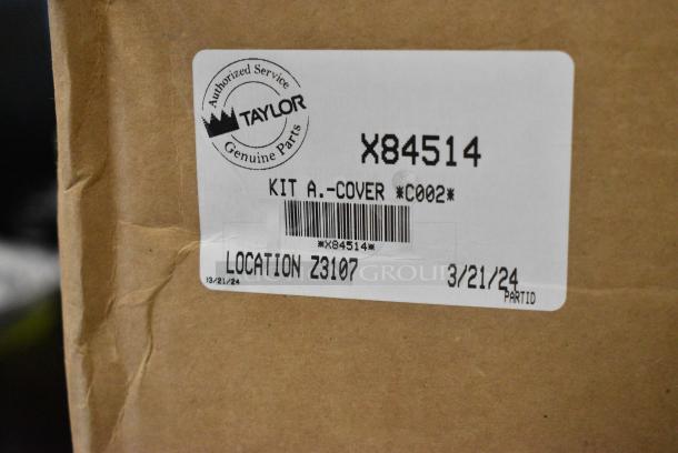 BRAND NEW SCRATCH AND DENT! 2024 Taylor C002-33 Stainless Steel Commercial Floor Style Air Cooled Continuous Dispensing Batch Freezer. 208-230 Volts, 3 Phase. - Image 4 of 7