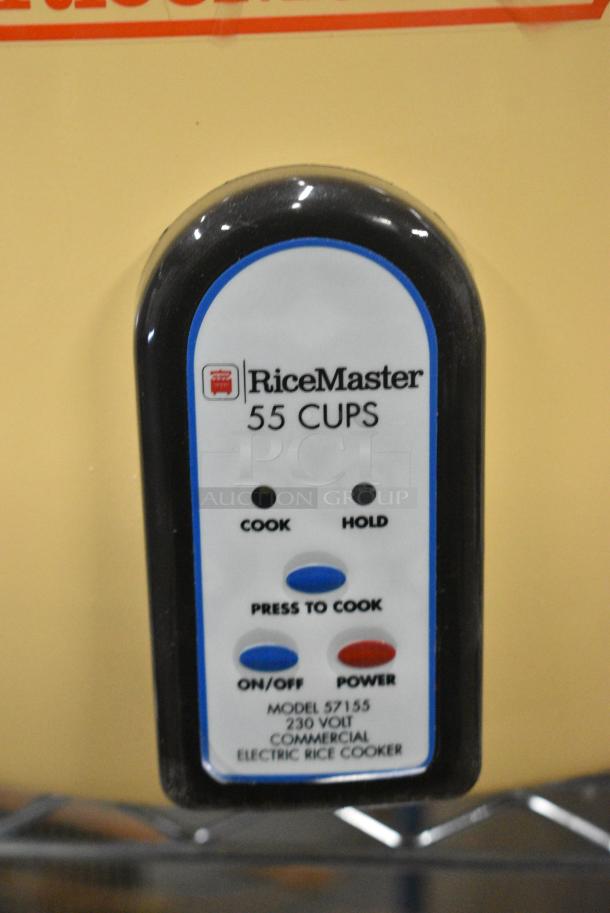 BRAND NEW SCRATCH AND DENT! Town RiceMaster 57155 110 Cup (55 Cup Raw) Electronic Rice Cooker / Warmer. 230 Volts, 1 Phase. - Image 3 of 7