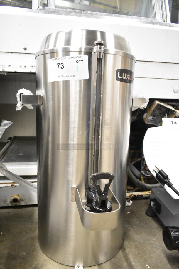 BRAND NEW SCRATCH AND DENT! Fetco TPD-30 Luxus Stainless Steel 3 Gallon Coffee Dispenser - Image 3 of 4