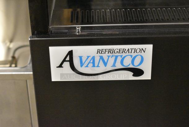 BRAND NEW SCRATCH AND DENT! 2024 Avantco 224BCAC36 36" Black Curved Dual Service Refrigerated Air Curtain Merchandiser on Commercial Casters. 115 Volts, 1 Phase. Tested and Working! - Image 2 of 10
