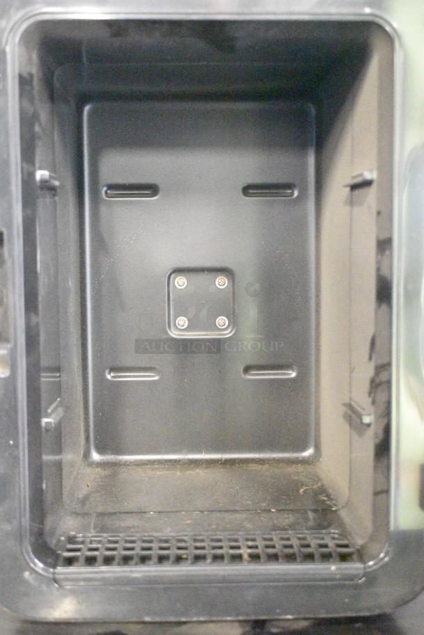 Frigidaire EFMIS183-SS Mini Cooler. 115 Volts, 1 Phase. Tested and Does Not Power On - Image 3 of 5