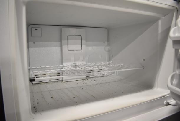 Frigidaire FFTR1821QW5A Cooler w/ Freezer. 115 Volts, 1 Phase. Tested and Working! - Image 3 of 9