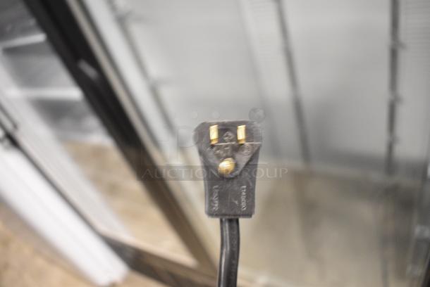 2019 Habco SE18 Metal Commercial Single Door Reach In Cooler Merchandiser. 115 Volts, 1 Phase. Tested and Working! - Image 4 of 5