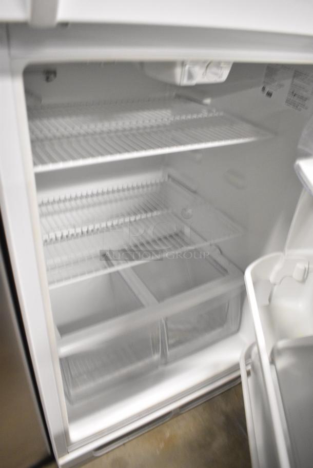 Frigidaire FFTR1514RW1 Cooler w/ Freezer. 115 Volts, 1 Phase. Tested and Working! - Image 5 of 9