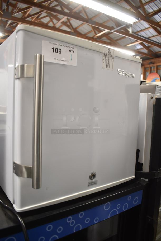 EdgeStar CMF151L-1 Mini Freezer. 115 Volts, 1 Phase. Tested and Working! - Image 1 of 5