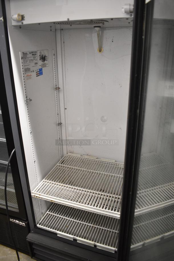 True GDM-12 Metal Commercial Single Door Reach In Cooler Merchandiser w/ Poly Coated Racks. 115 Volts, 1 Phase. Tested and Does Not Power On - Image 3 of 5