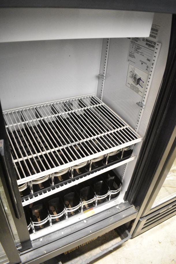 2016 True GDM-41SL-48-HC-LD Metal Commercial 2 Door Reach In Cooler Merchandiser w/ Poly Coated Racks. 115 Volts, 1 Phase. Tested and Working! - Image 4 of 5