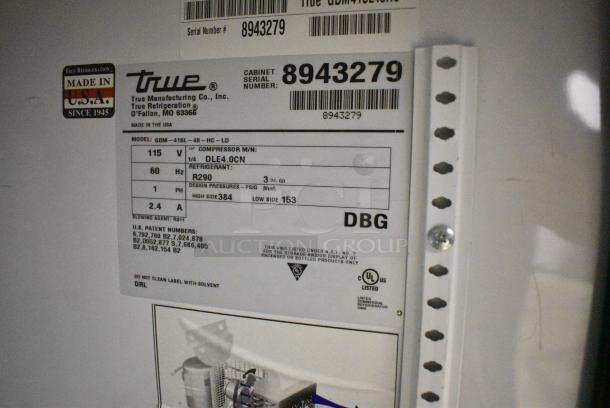 2016 True GDM-41SL-48-HC-LD Metal Commercial 2 Door Reach In Cooler Merchandiser w/ Poly Coated Racks. 115 Volts, 1 Phase. Tested and Working! - Image 5 of 5