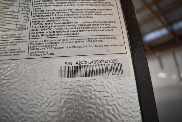 Frigidaire FGFR334 Mini Cooler. 115 Volts, 1 Phase. Tested and Working! - Image 7 of 7