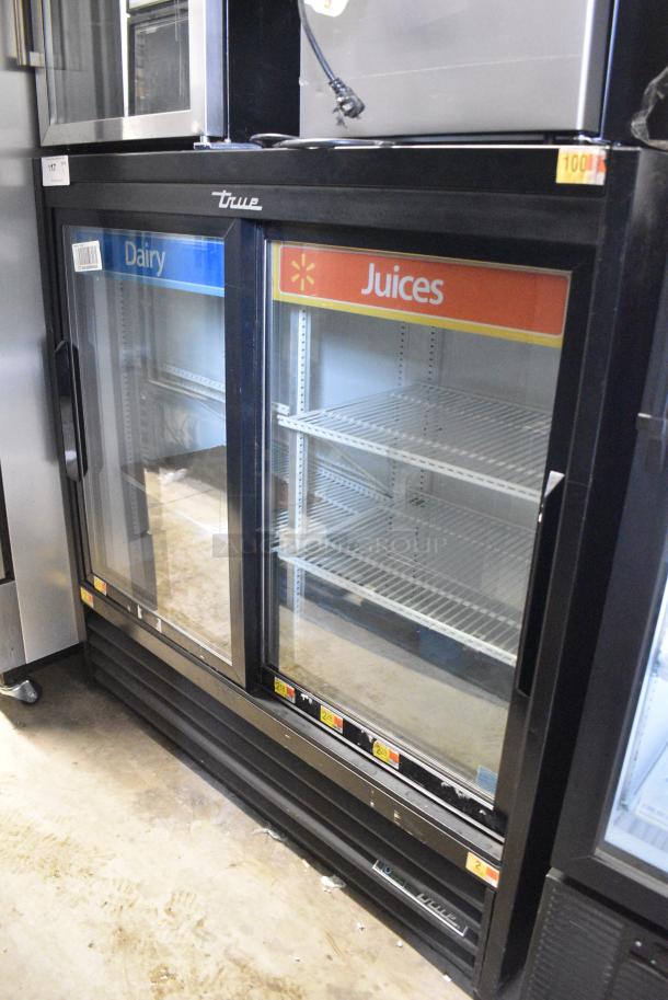 2018 True GDM-41SL-48-HC-LD Metal Commercial 2 Door Reach In Cooler Merchandiser w/ Poly Coated Racks. 115 Volts, 1 Phase. Tested and Working! - Image 1 of 6