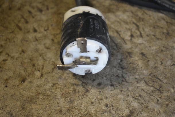 Univex SRM60 Metal Commercial Floor Style 60 Quart Planetary Dough Mixer. 208-240 Volts, 1 Phase. - Image 5 of 6