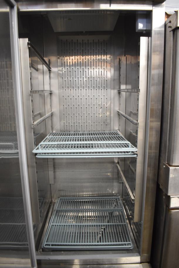 Avantco 178SS1RHC Stainless Steel Commercial Single Door Reach In Cooler w/ Poly Coated Racks on Commercial Casters. 115 Volts, 1 Phase. Tested and Working! - Image 5 of 7
