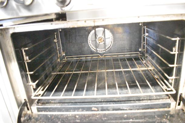 Southbend S48AC-3TR Stainless Steel Commercial Propane Gas Powered Flat Top Griddle w/ 2 Burner Range, Oven and Back Splash on Commercial Casters. - Image 5 of 10