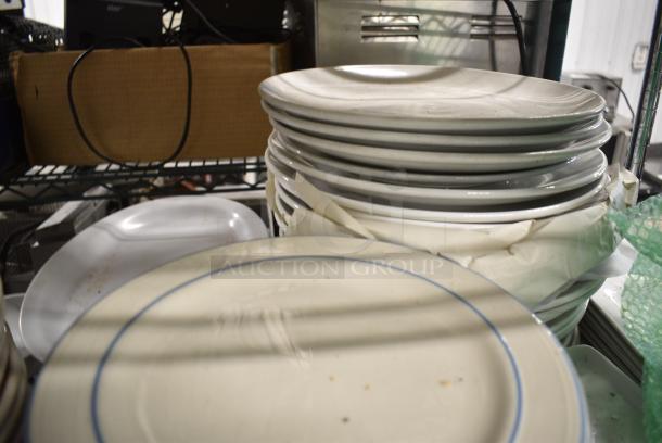 ALL ONE MONEY! Tier Lot of Various Items Including Ceramic Dishes - Image 4 of 6