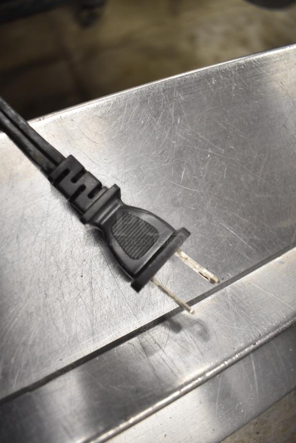 Cuisinart CPT-44 Metal Toaster. 120 Volts, 1 Phase. - Image 7 of 8