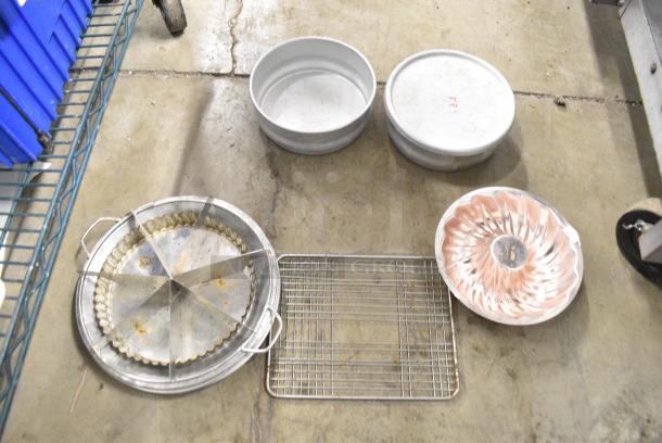 ALL ONE MONEY! Lot of Various Items Including Metal Skillet in Poly Bin - Image 5 of 5