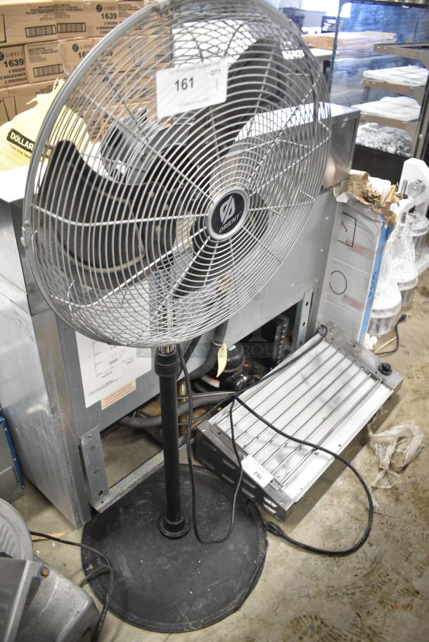 Orient Metal Floor Style Fan. 120 Volts, 1 Phase. Tested and Working! - Image 4 of 5