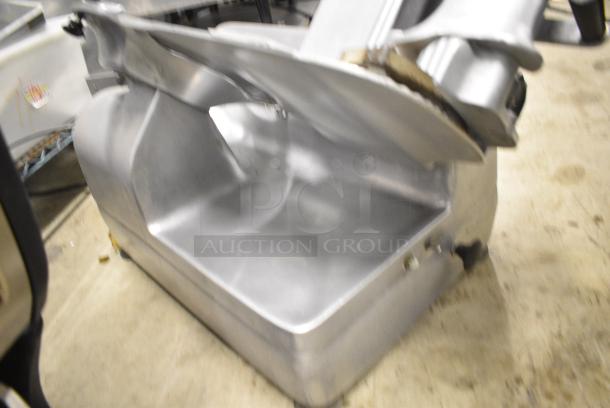 Stainless Steel Commercial Countertop Automatic Meat Slicer. 115 Volts, 1 Phase. Tested and Working! - Image 4 of 10