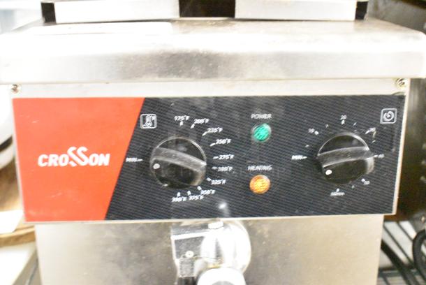 2023 Crosson EF-6V Stainless Steel Commercial Countertop Electric Powered Deep Fat Fryer w/ Metal Fry Basket and Lid. 120 Volts, 1 Phase. - Image 3 of 8