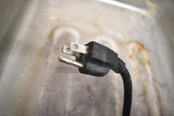Avantco 177W50CKR Stainless Steel Commercial Countertop Food Warmer. 120 Volts, 1 Phase. Tested and Working! - Image 5 of 6