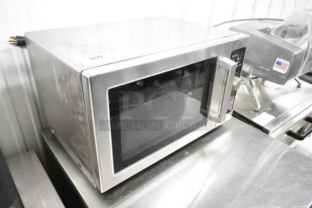 Amana RCS10DS Stainless Steel Commercial Countertop Microwave Oven. 120 Volts, 1 Phase. - Image 2 of 6