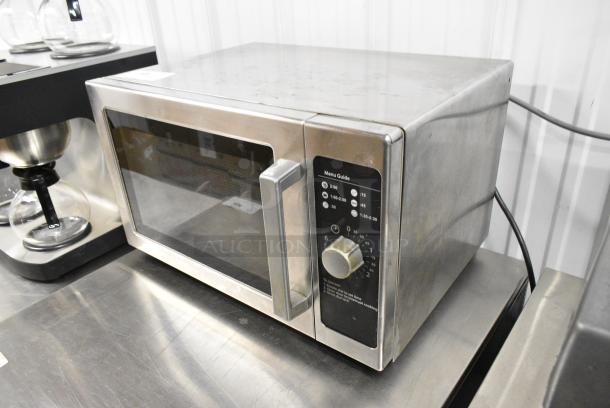 Amana RCS10DS Stainless Steel Commercial Countertop Microwave Oven. 120 Volts, 1 Phase. - Image 3 of 6